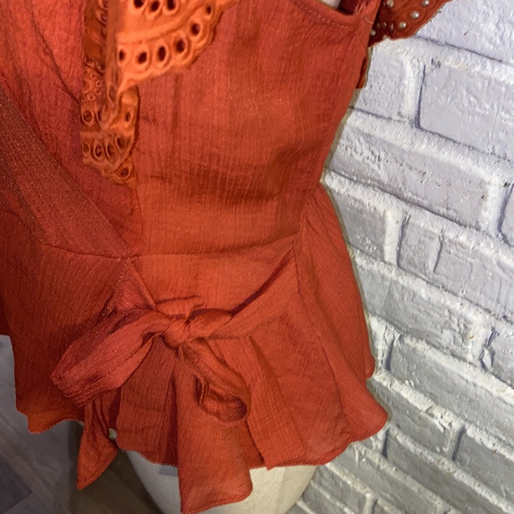 SOLD Twine and String Woman Orange Blouse/Top size M - Picture 5 of 12
